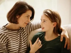 Как наладить отношения с подростком девочкой